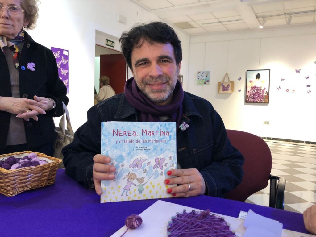 La exposición de 'El latido de las mariposas depende de nuestra actitud' mueve hilos y corazones por la paz 5 IMAGE 2026 02 27 135821 - Igualdad en Granada