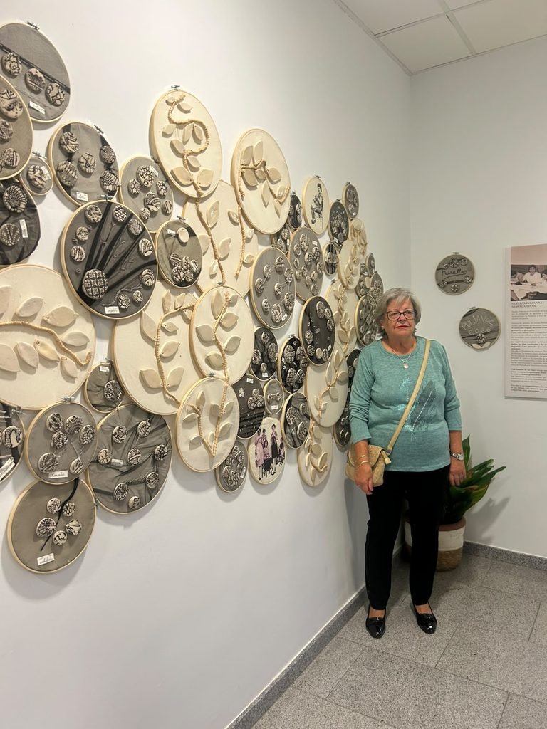 Huellas Pulianas: los hilos que tejen la memoria de las mujeres 3 Pul 3 768x1024 1 - Igualdad en Granada